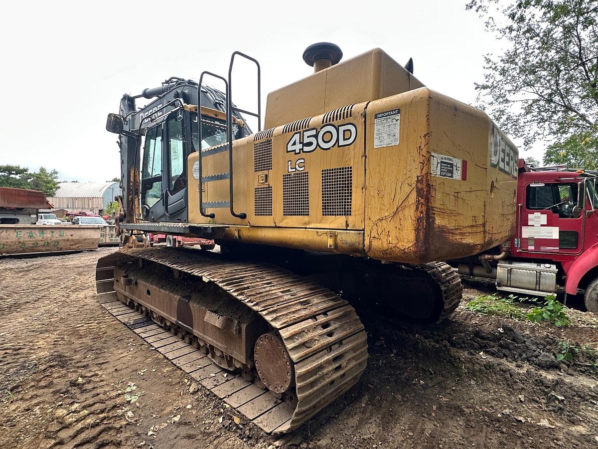 Used 2011 DEERE 450D LC