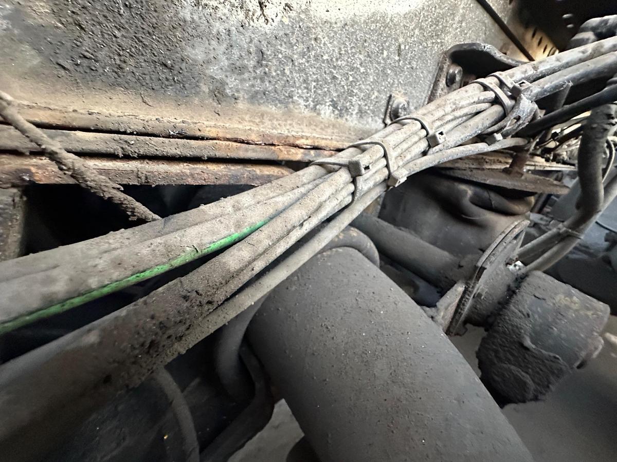 Used 2017 MACK Granite GU713