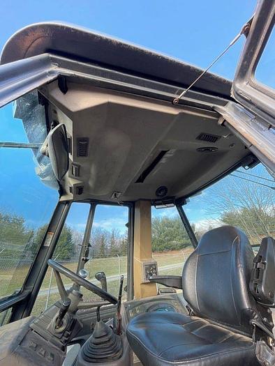 Used 2003 CASE 570M XT