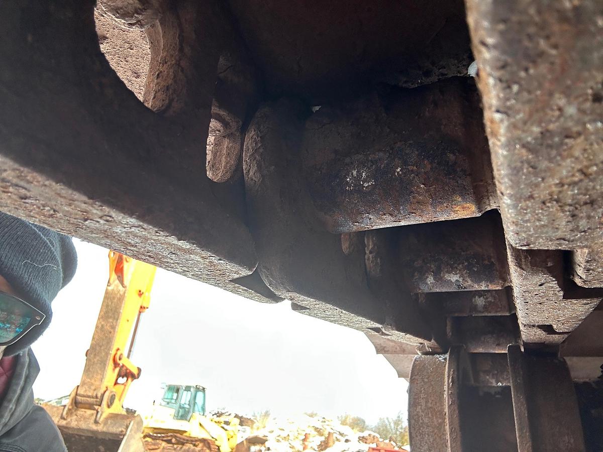 Used 2005 CATERPILLAR 963C