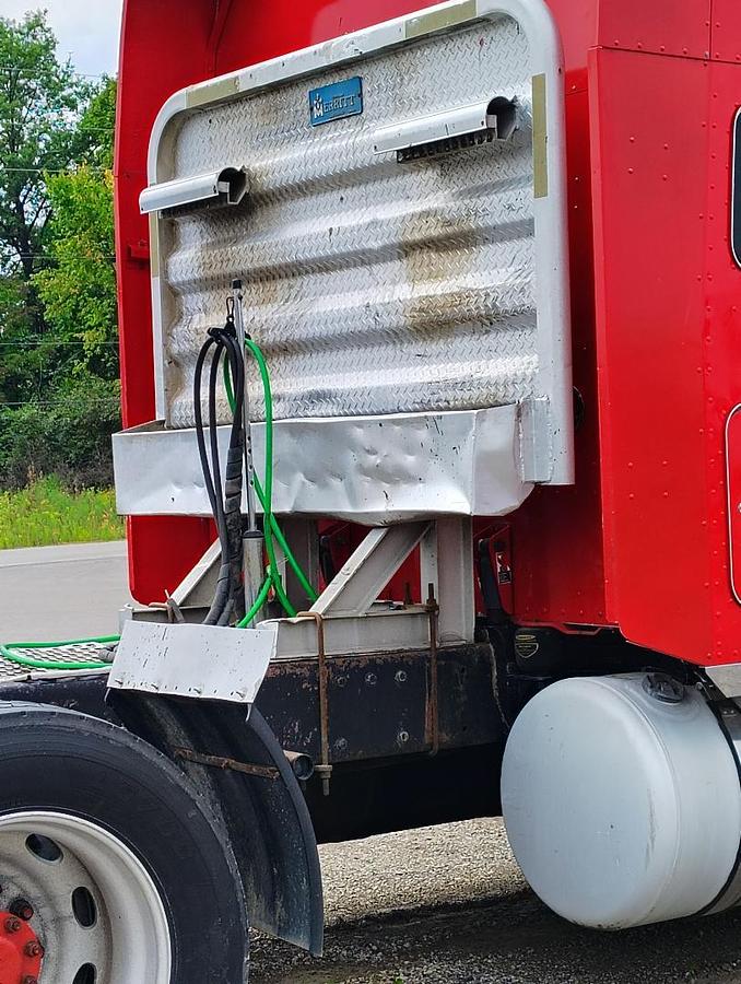 Used 2005 PETERBILT 379