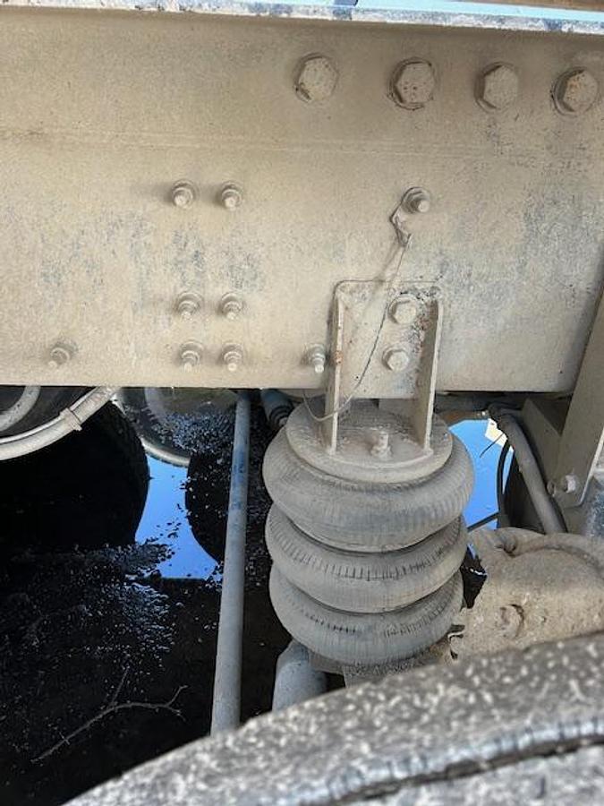 Used 2016 MACK GU700