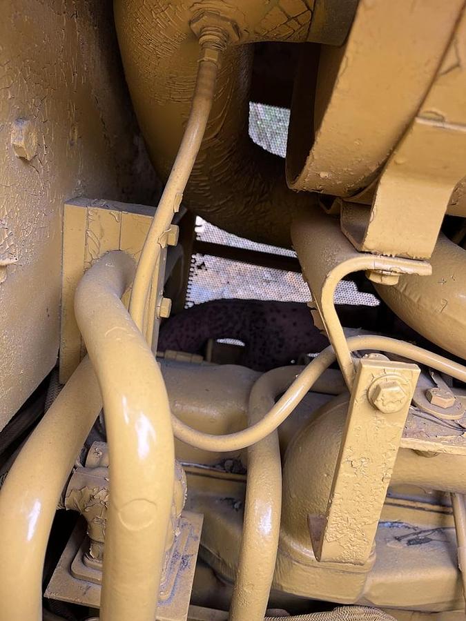 Used 1985 DEERE 750B