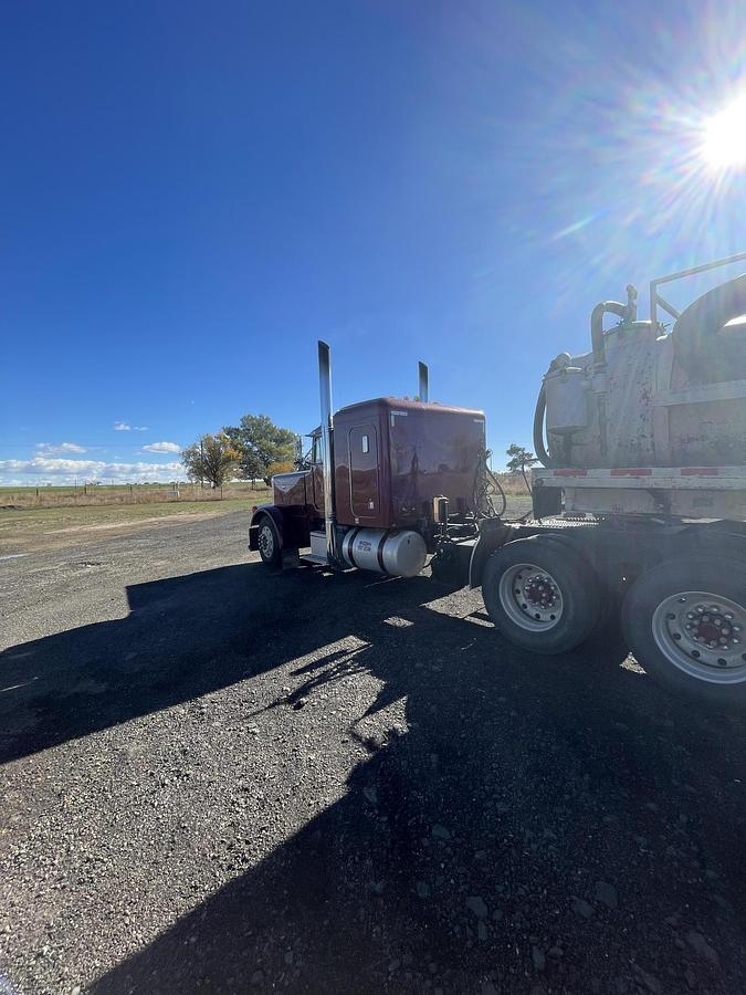 Used 1989 PETERBILT 379