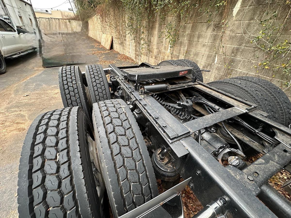 Used 2001 KENWORTH W900 AeroCab