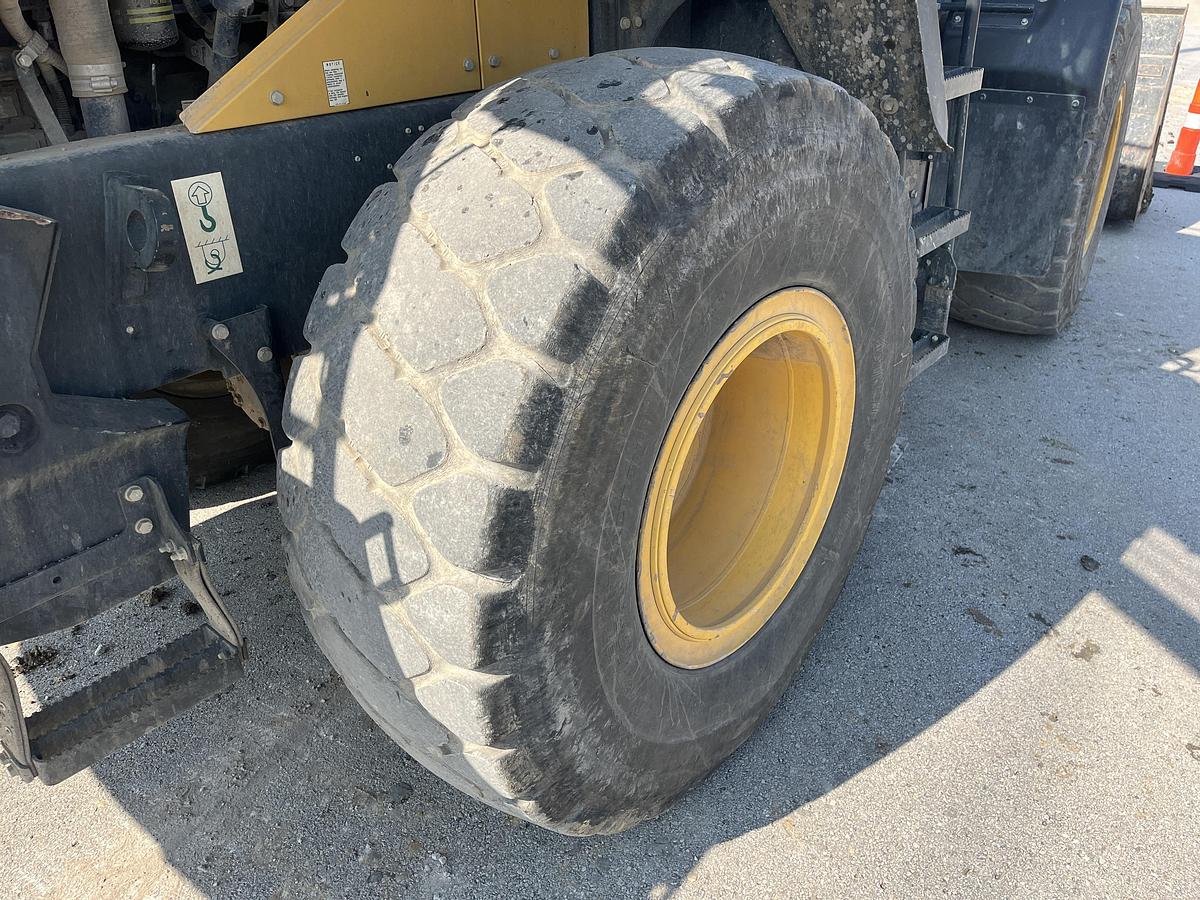 Used 2021 KOMATSU WA270-8