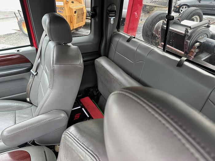 Used 2006 FORD F550 Lariat Wrecker
