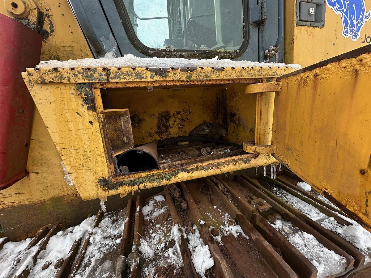 Used 2004 DEERE 755C Series II