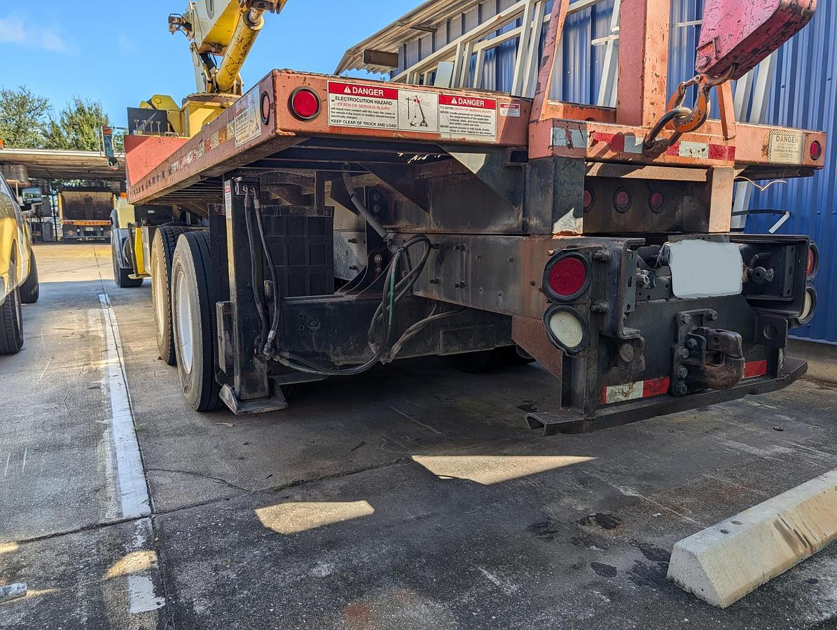 Used 2003 MACK RD688S