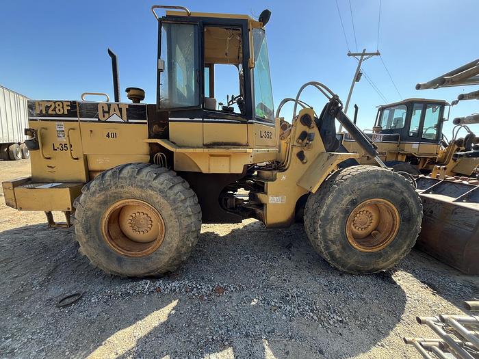 Used 1995 CATERPILLAR IT28F