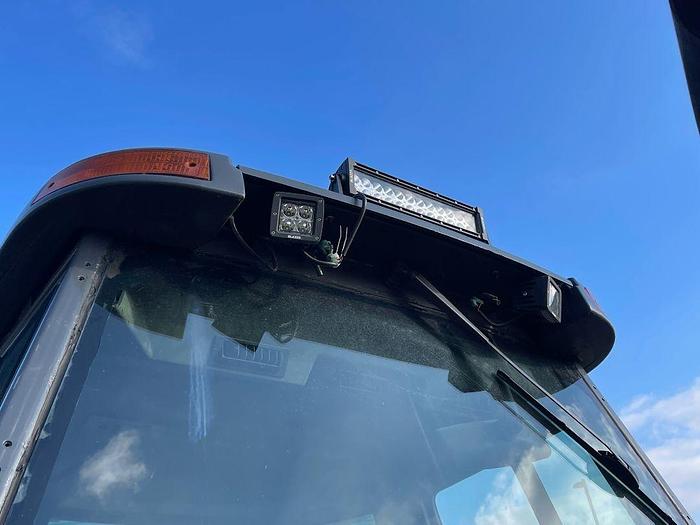 Used 2003 CASE 570M XT