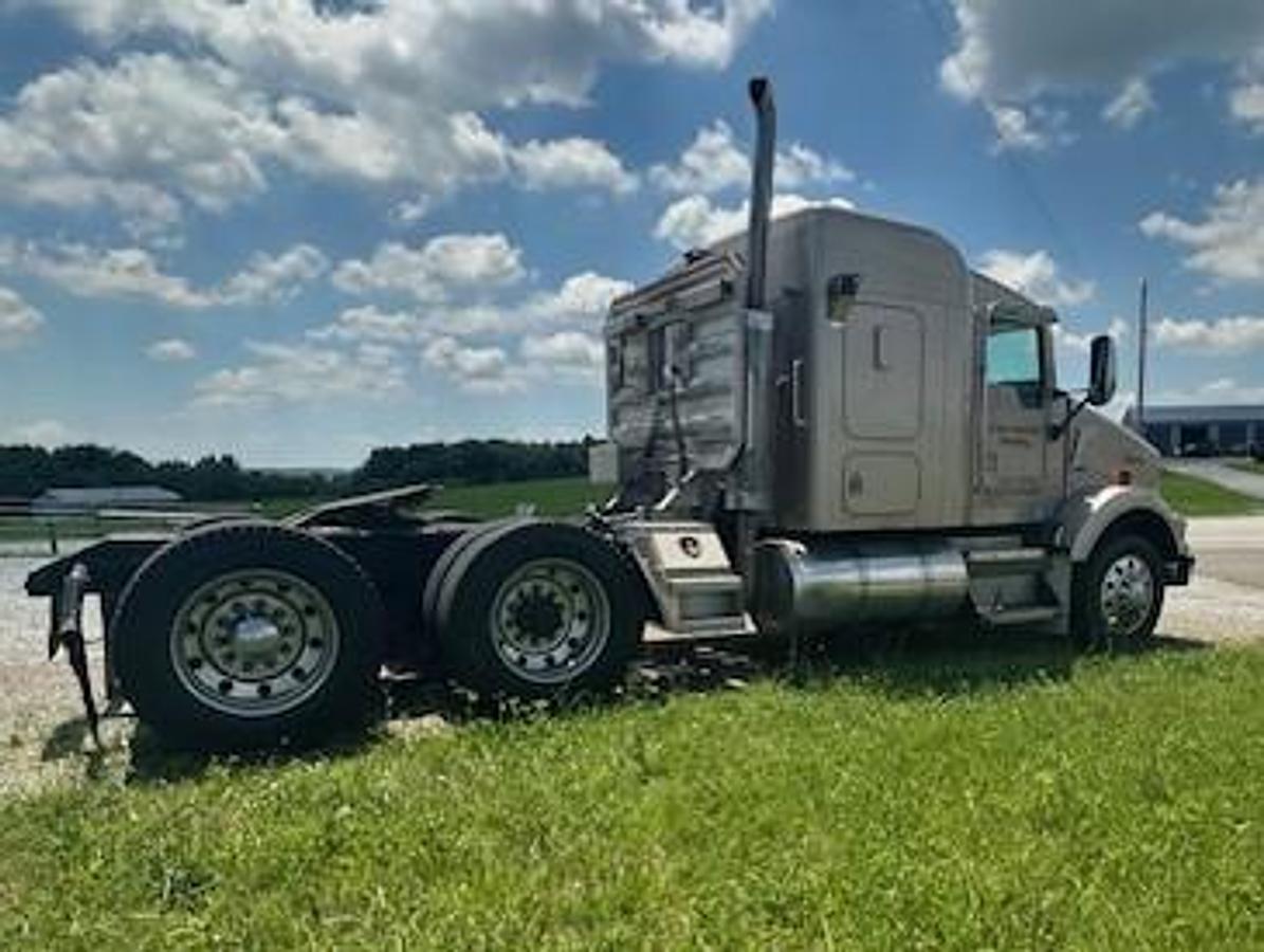 Used 2000 KENWORTH T800