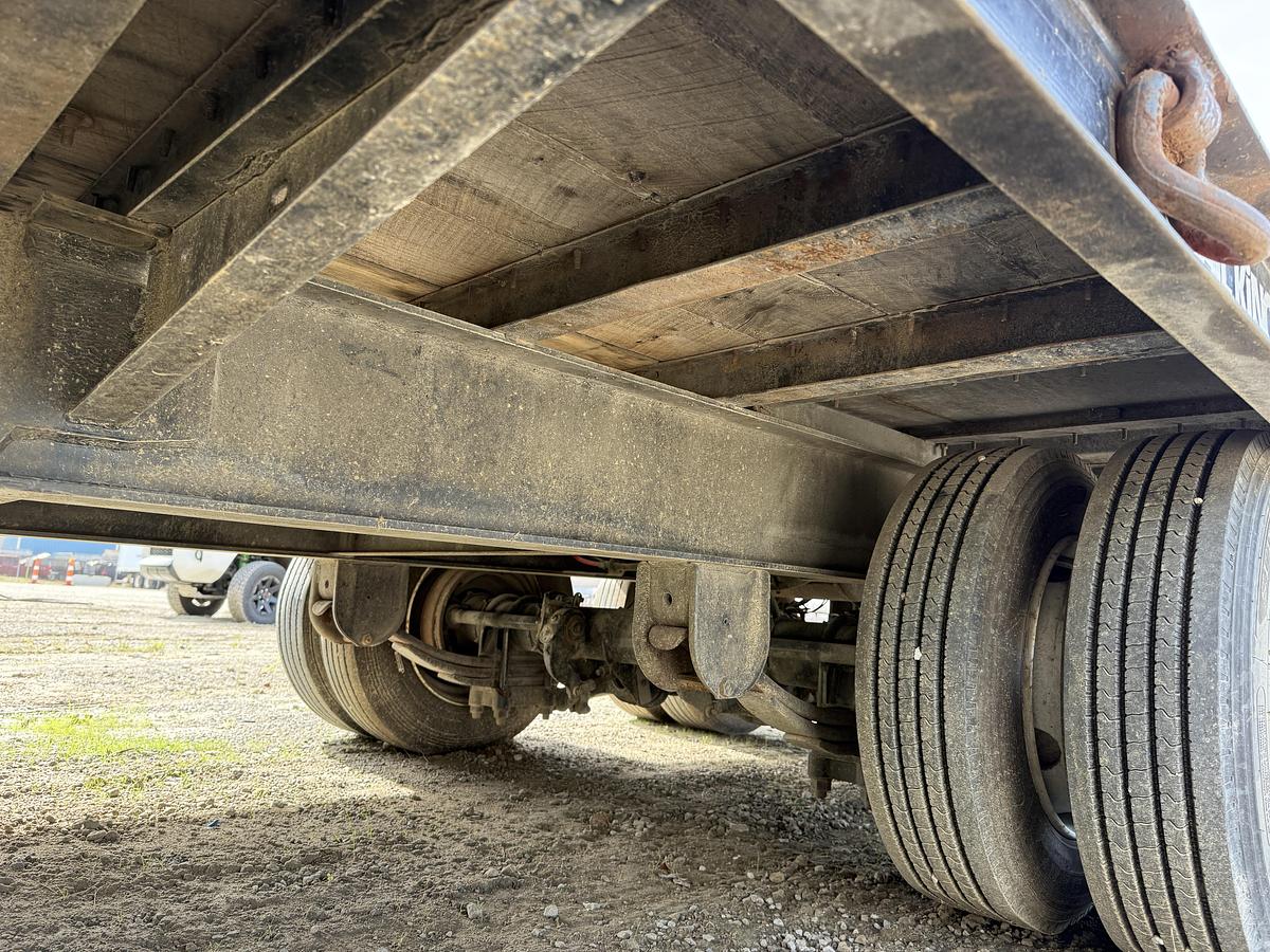 Used 2019 TRAIL KING 32' x 102