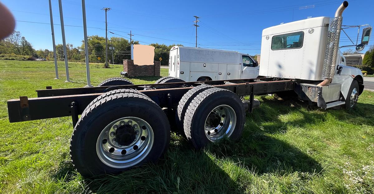 Used 2008 KENWORTH T 370