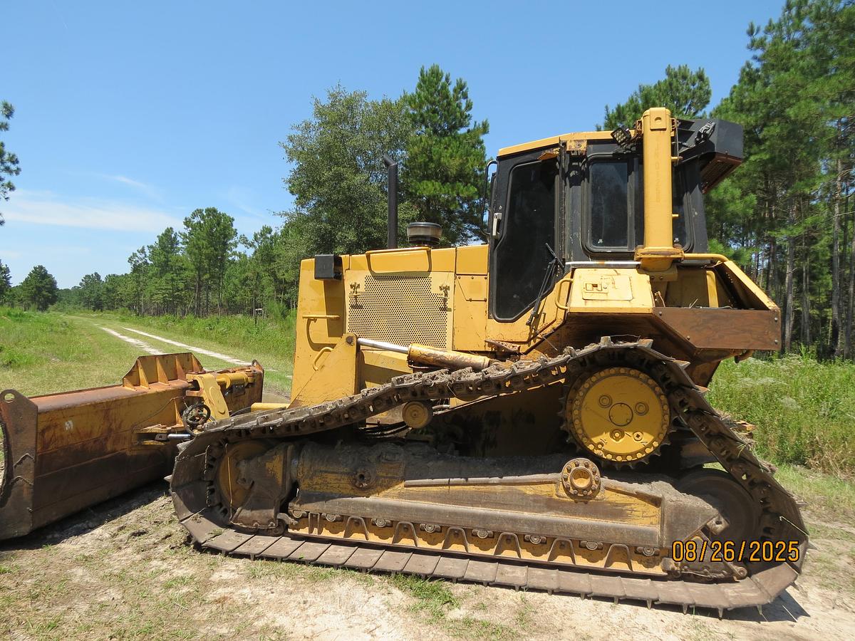 Used 1998 CATERPILLAR  D6M LGP
