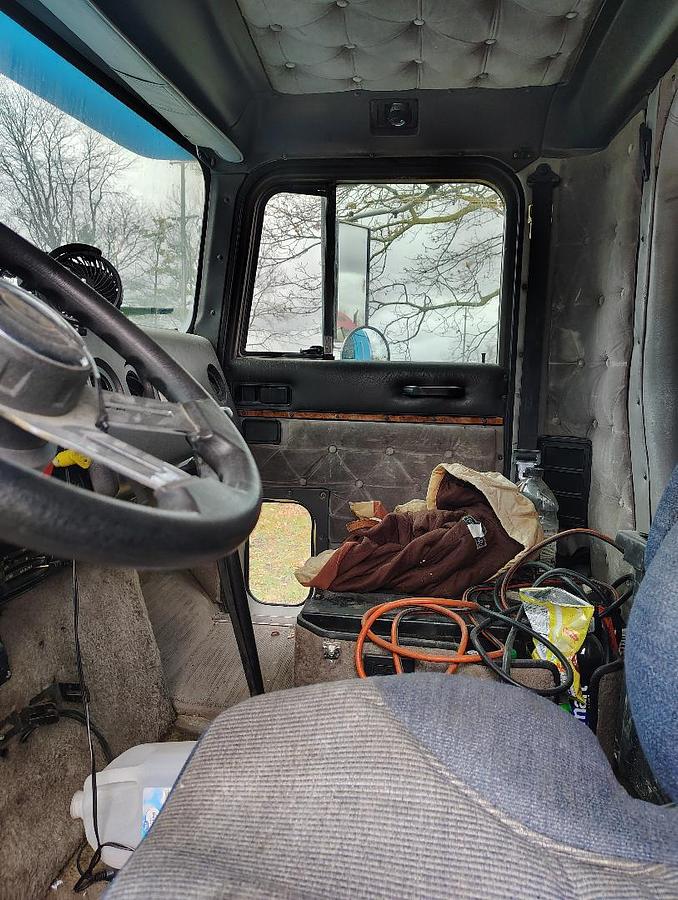 Used 1994 INTERNATIONAL 9200 6x4