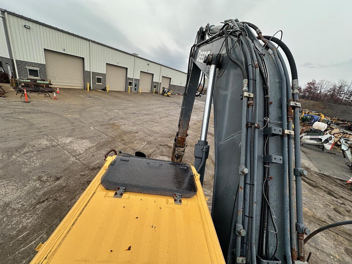 Used 2007 DEERE 350D LC