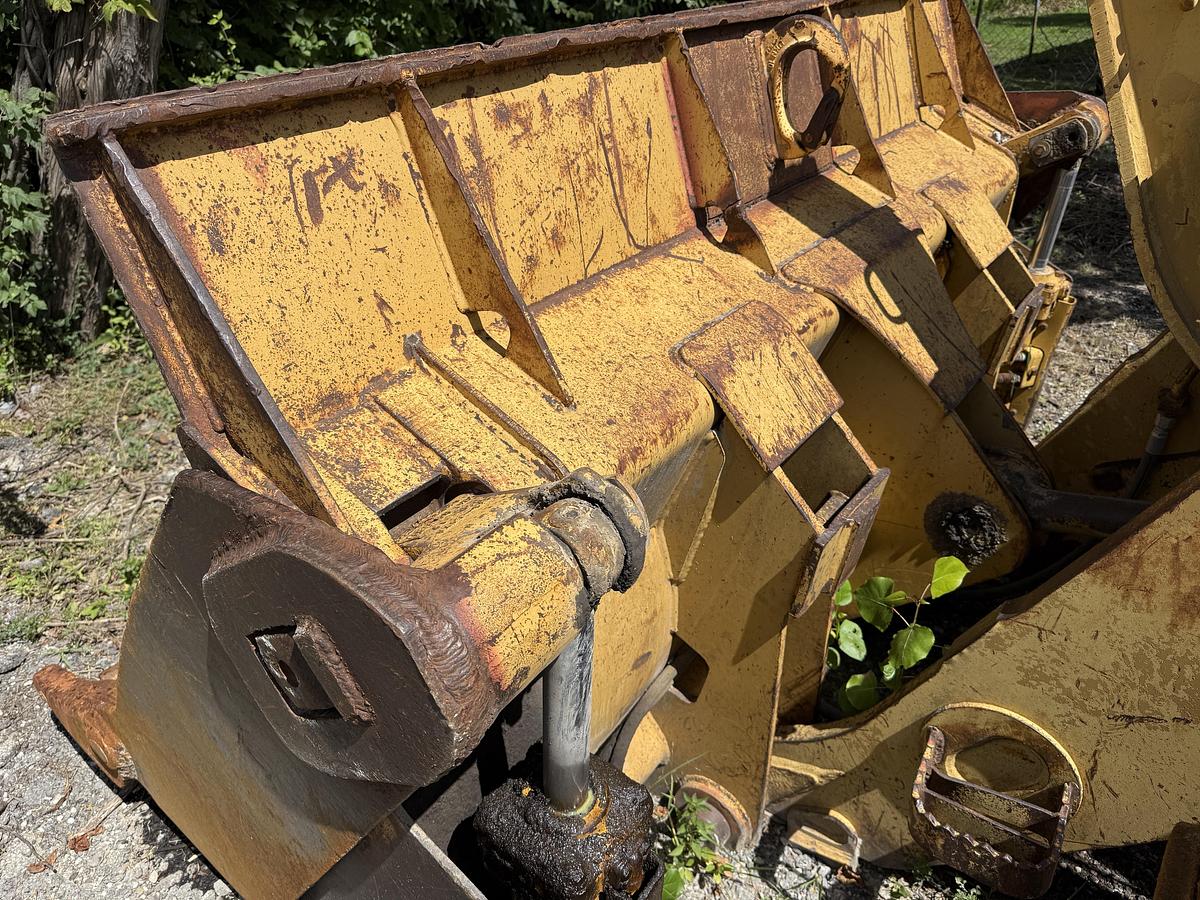 Used 1996 CATERPILLAR 963B