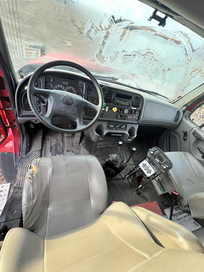 Used 2013 FREIGHTLINER 108SD Dump Truck