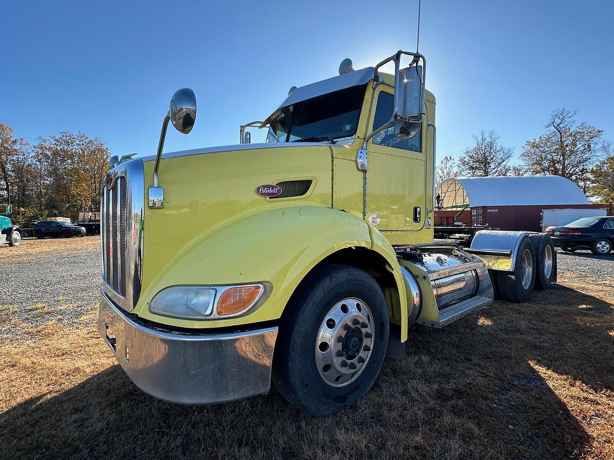 Used 2013 PETERBILT 384