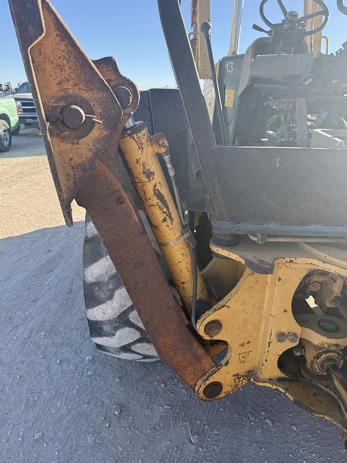 Used 2015 JOHN DEERE 310 SE