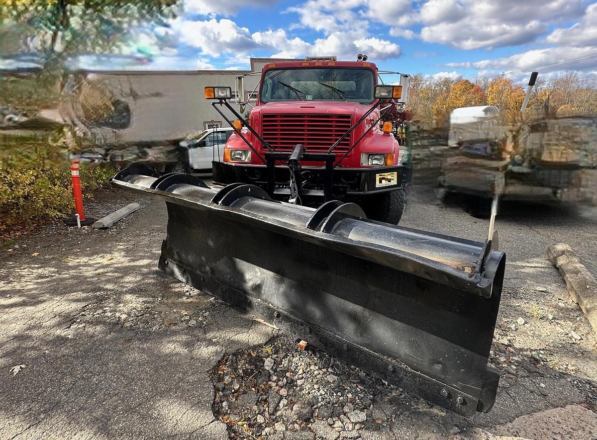 Used INTERNATIONAL 4800