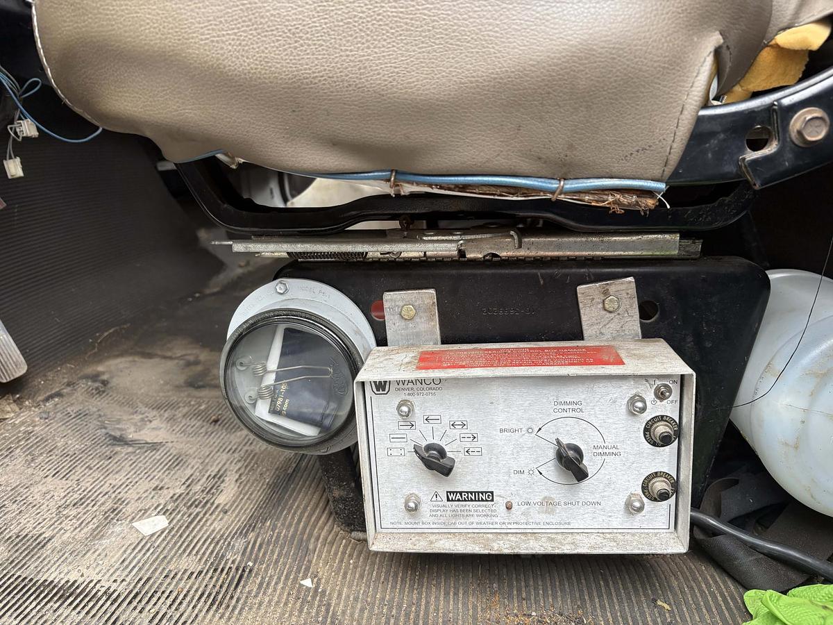 Used 1998 INTERNATIONAL 4700