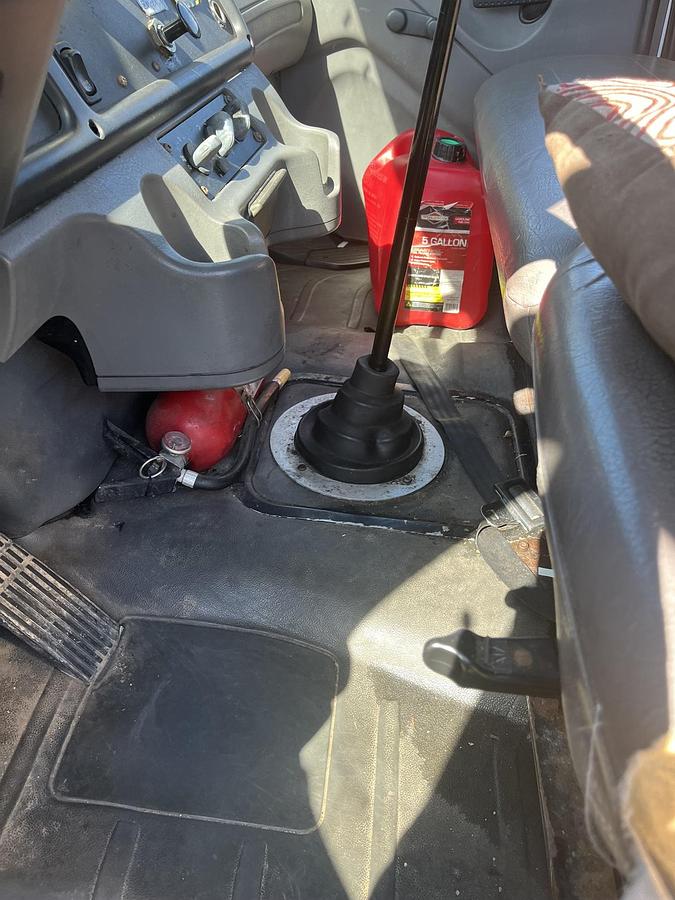 Used 2006 FREIGHTLINER M2 106