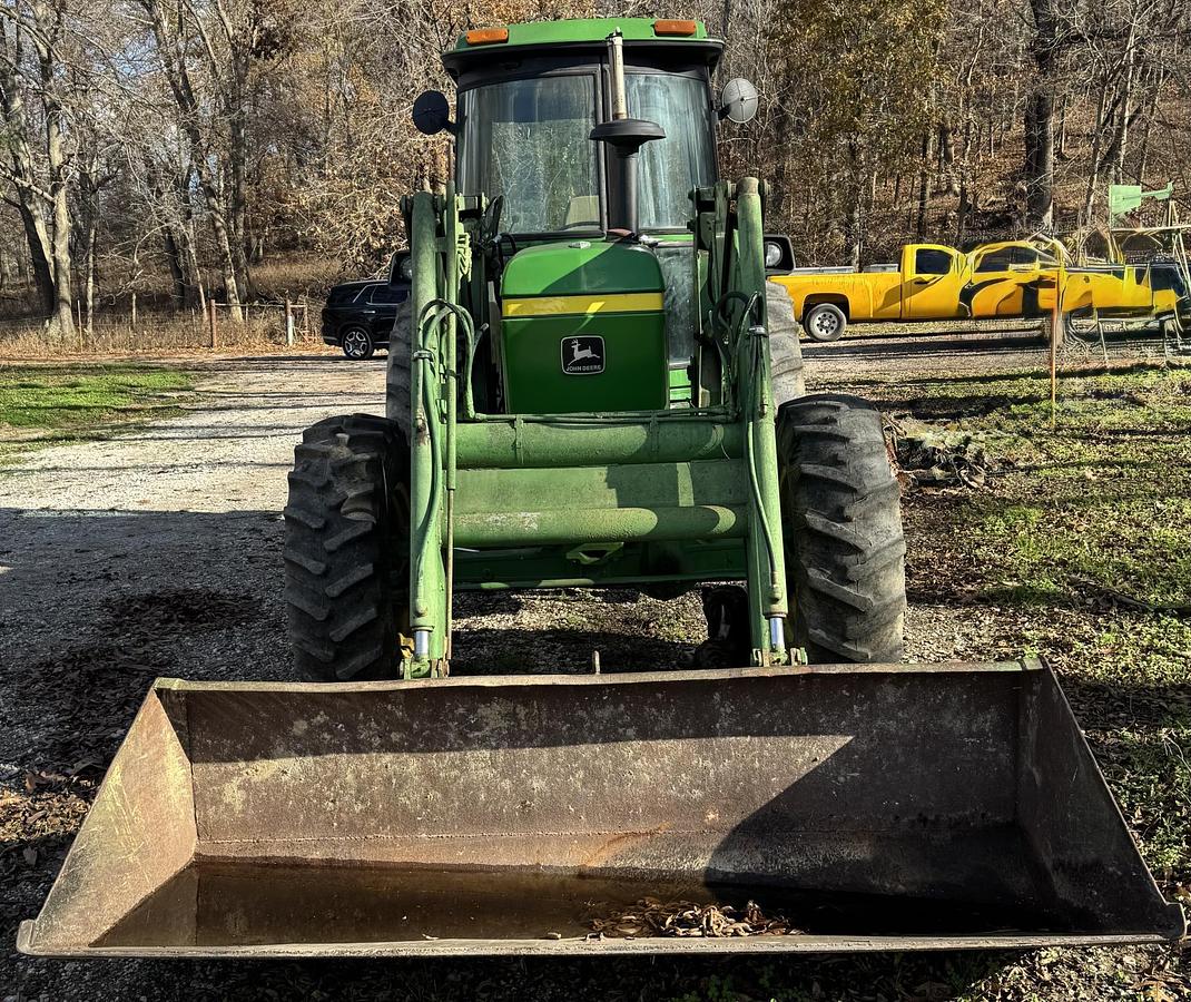 Used 1982 JOHN DEERE 2940