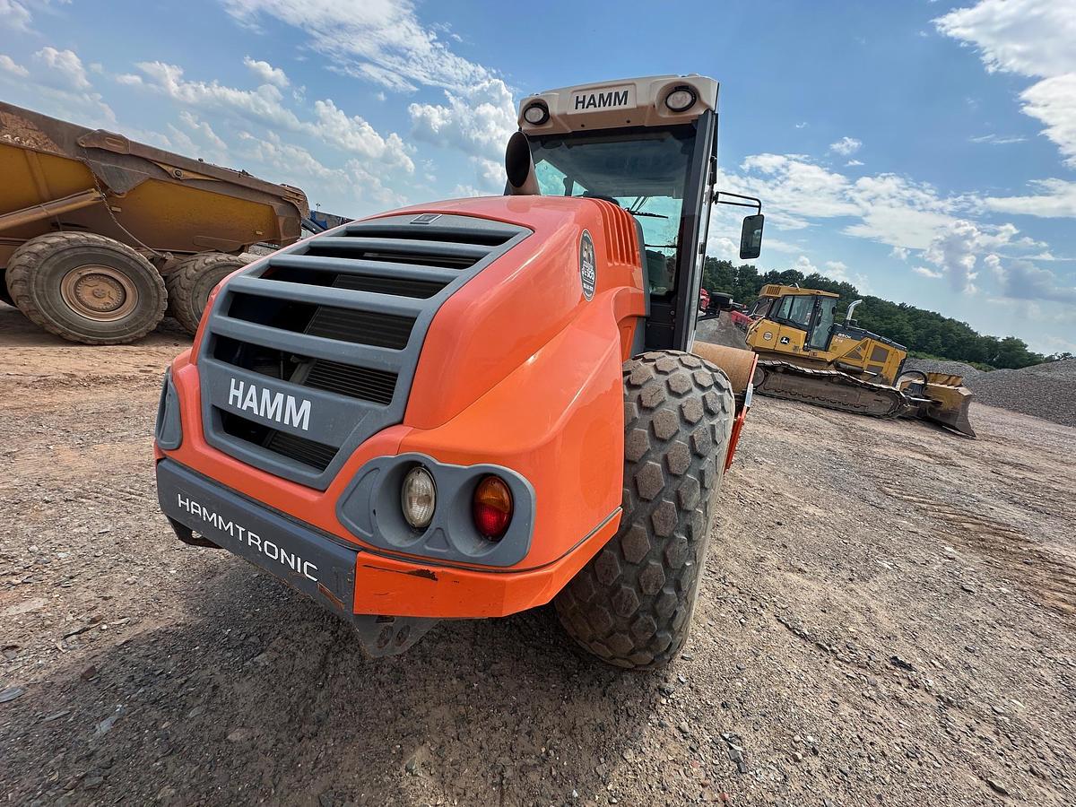 Used 2019 HAMM H10i