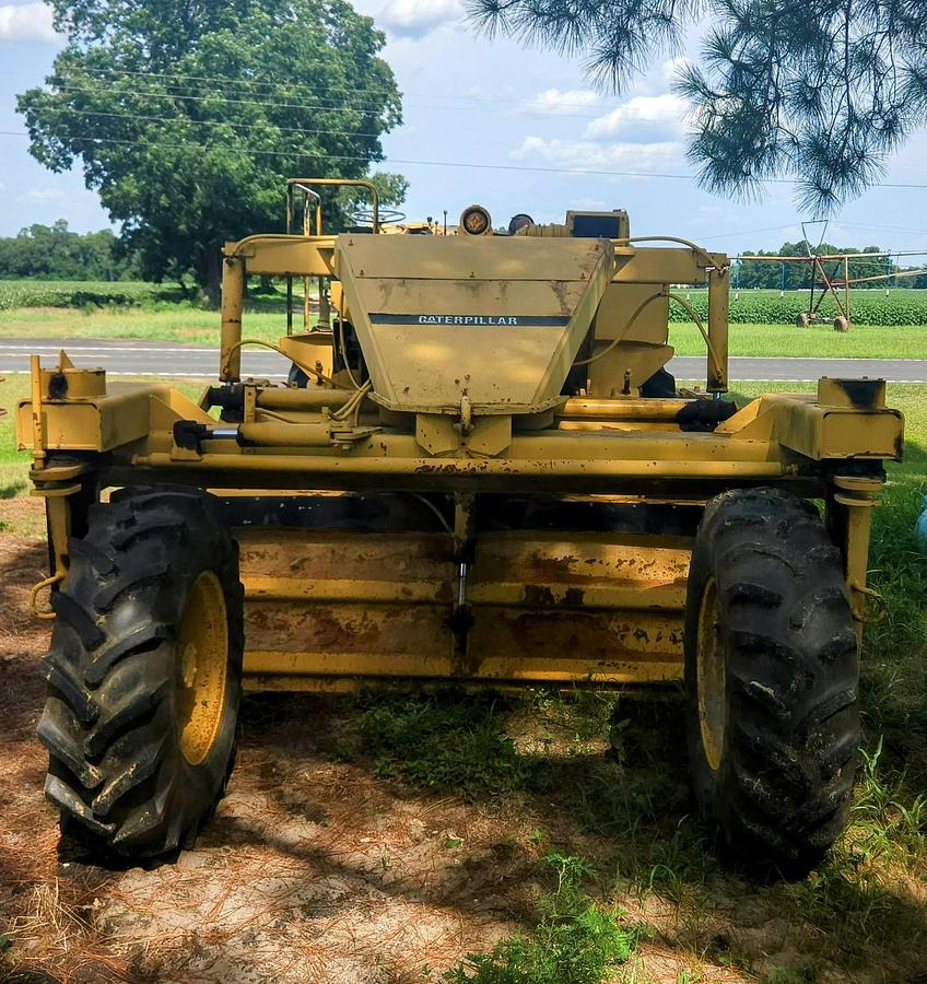 Used 1987 CATERPILLAR SS 250