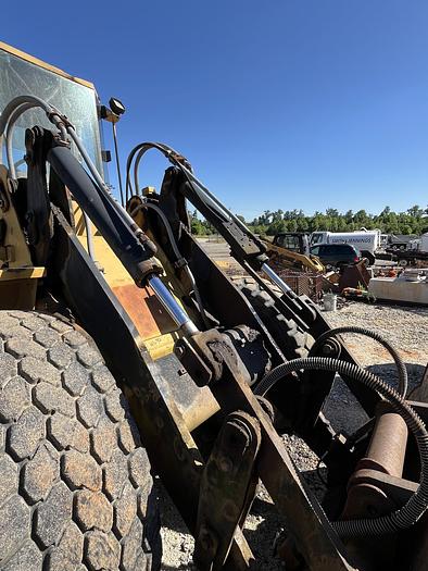 Used 1995 CATERPILLAR IT28F