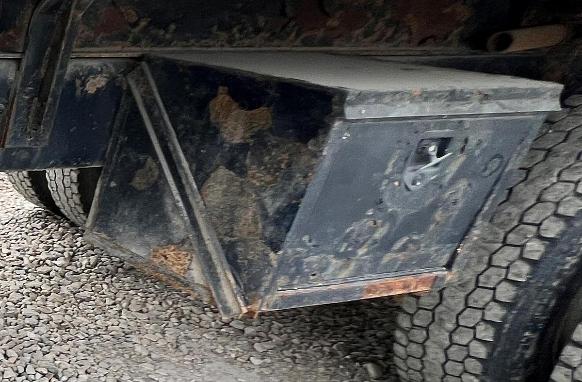 Used 2000 MACK RD688s