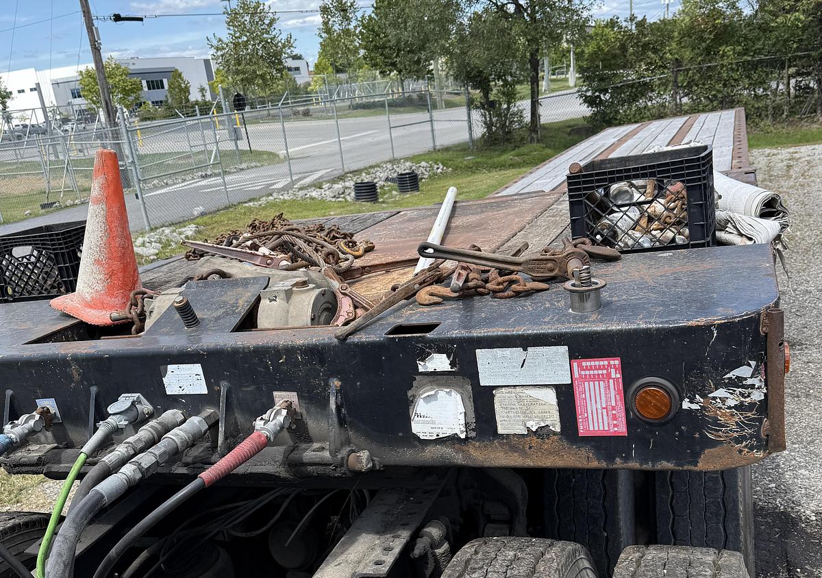 Used 2001 LANDOLL 53' X 102