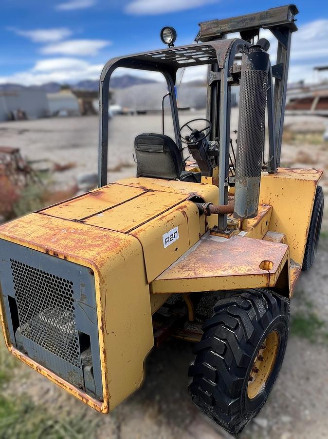Used 1997 CATERPILLAR R80