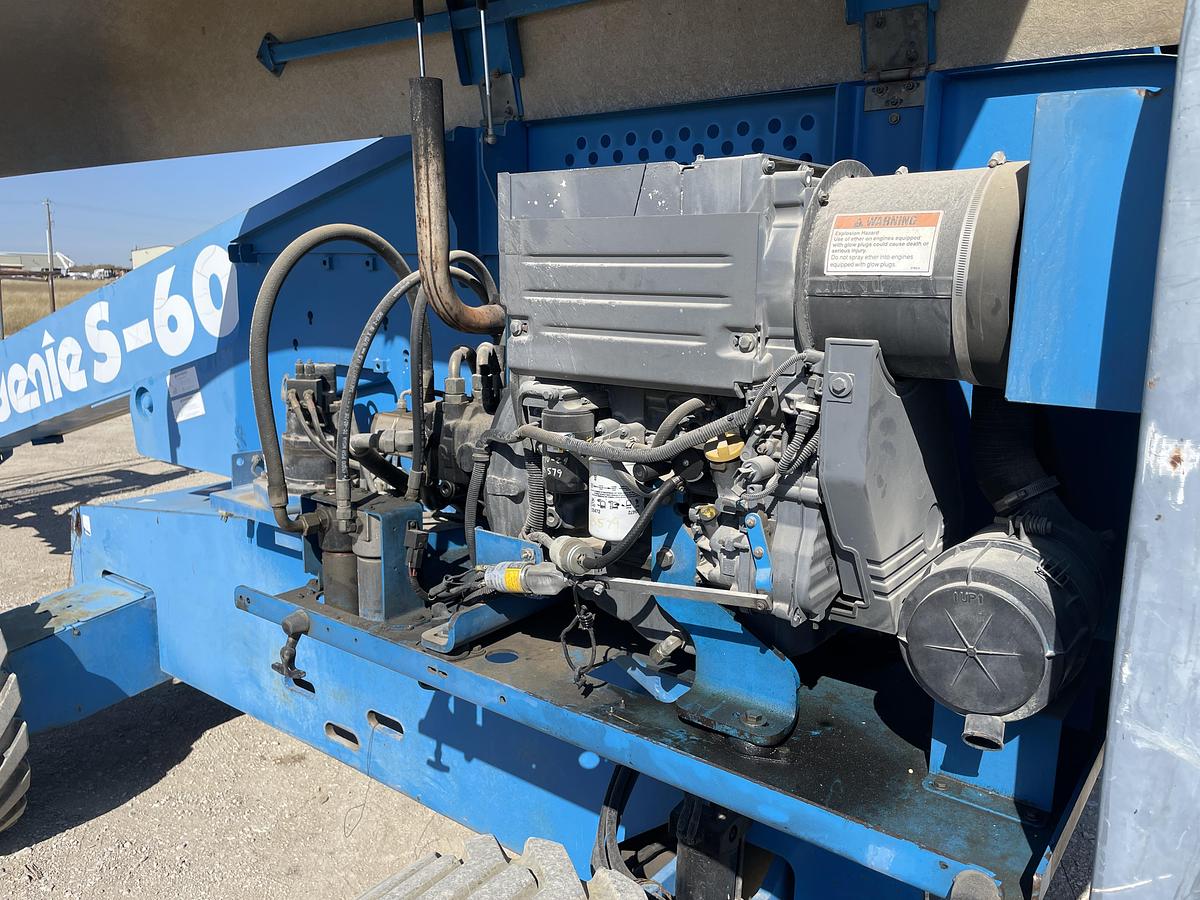 Used 2006 GENIE S-60
