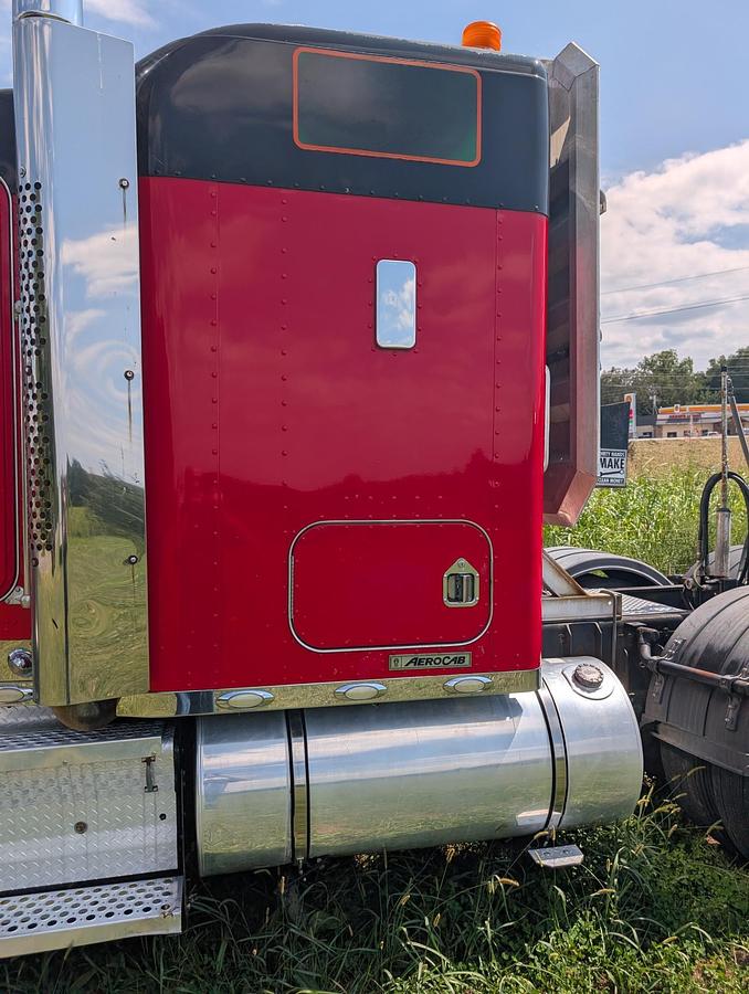 Used 2008 KENWORTH T800