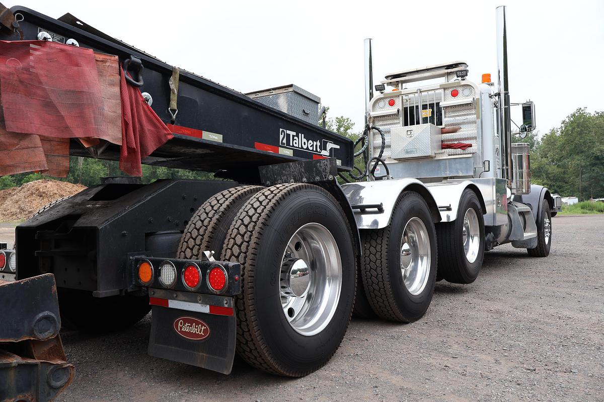 Used 2001 PETERBILT 379
