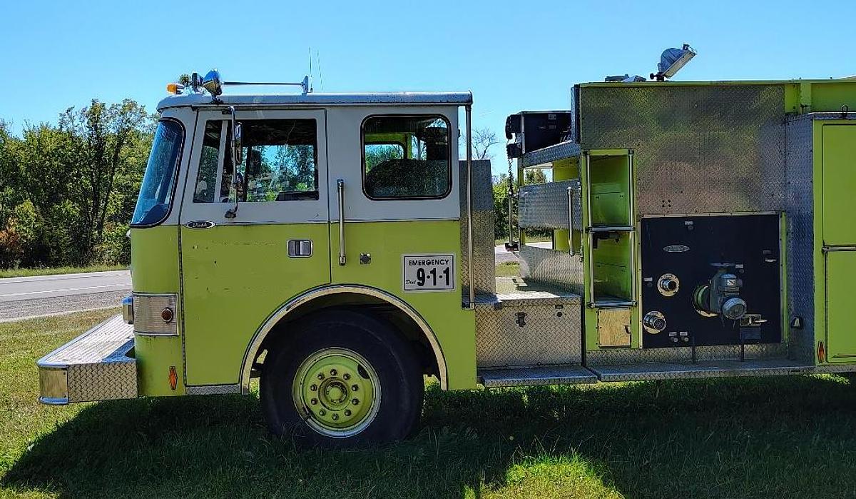 Used 1987 PIERCE Dash