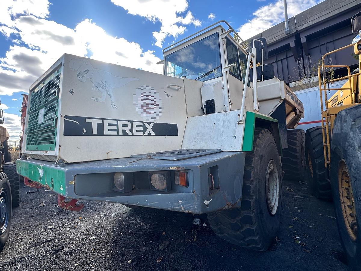 Used 2000 TEREX TA40