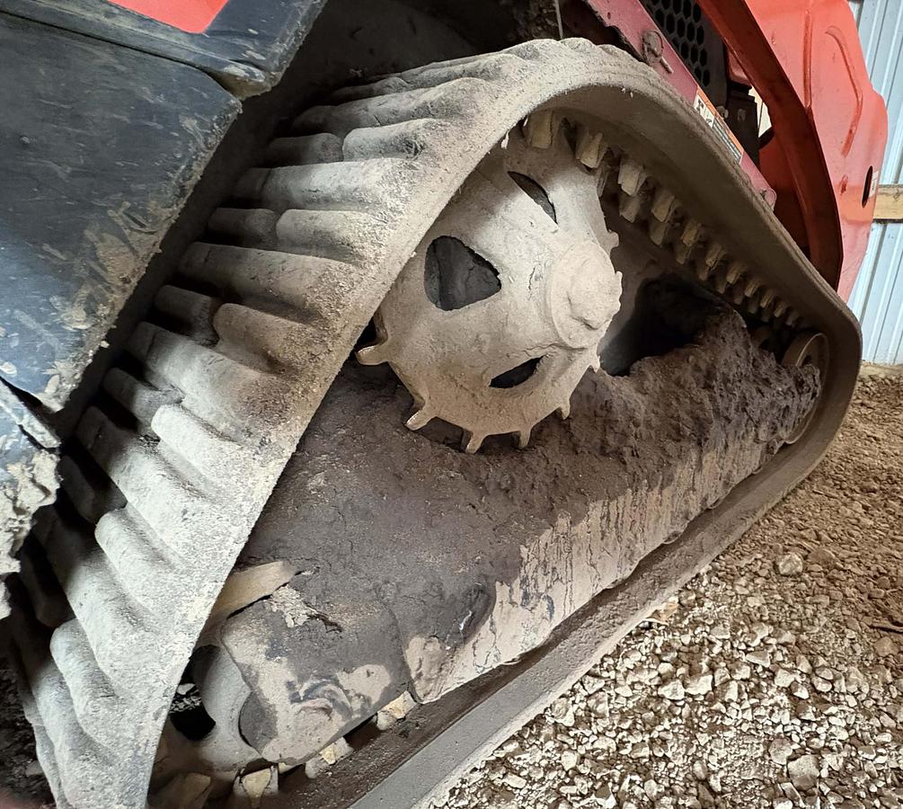 Used 2022 KUBOTA SCL1000