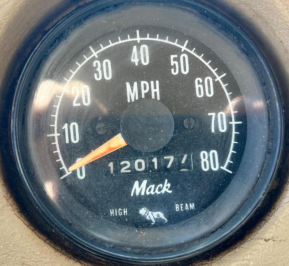 Used 1974 MACK RS767 LST