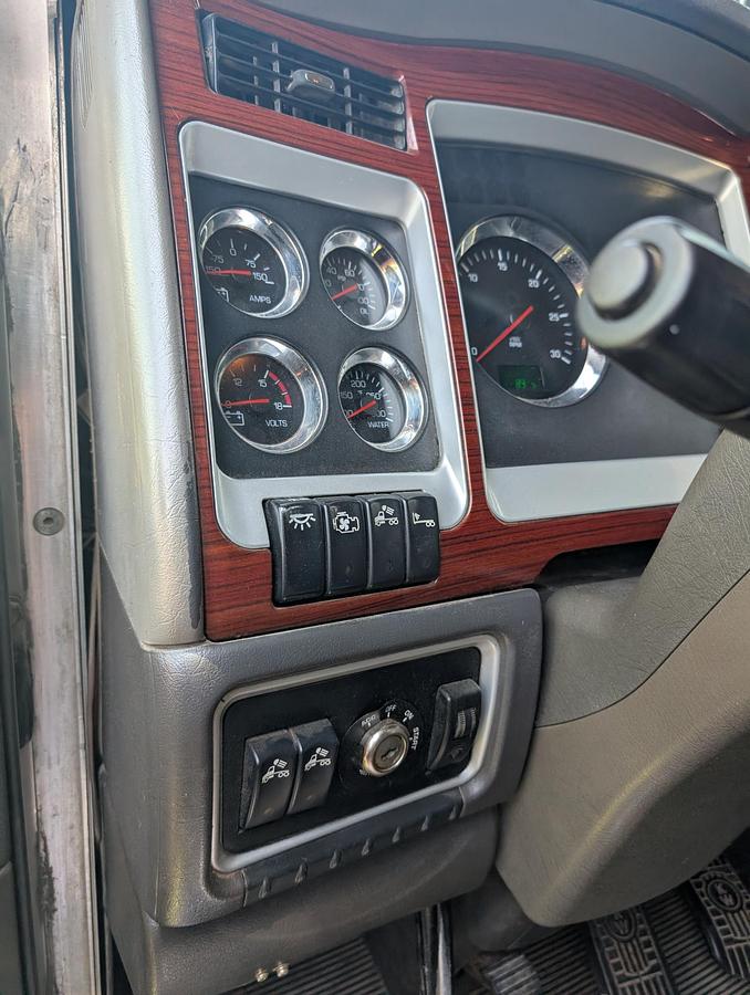 Used 2008 KENWORTH T800