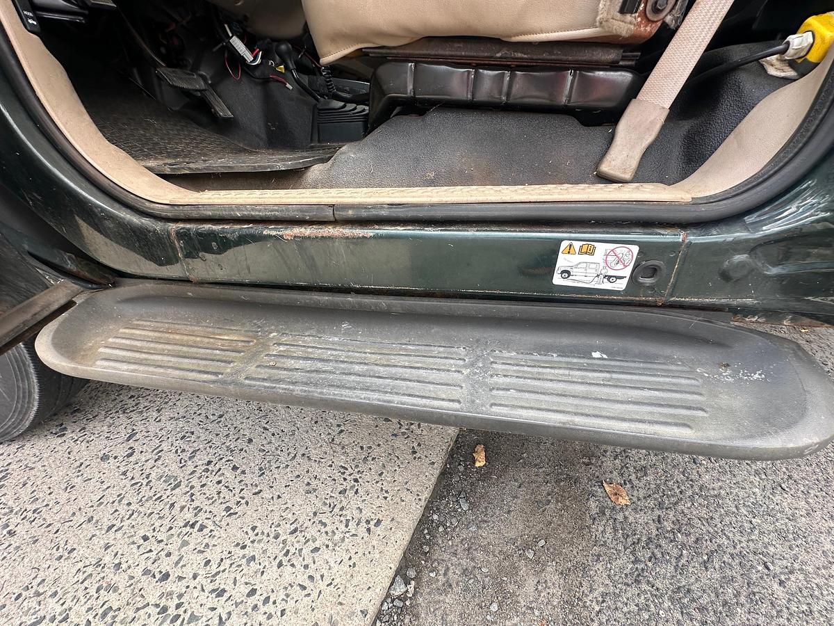 Used 2003 FORD F550 XL Super Duty