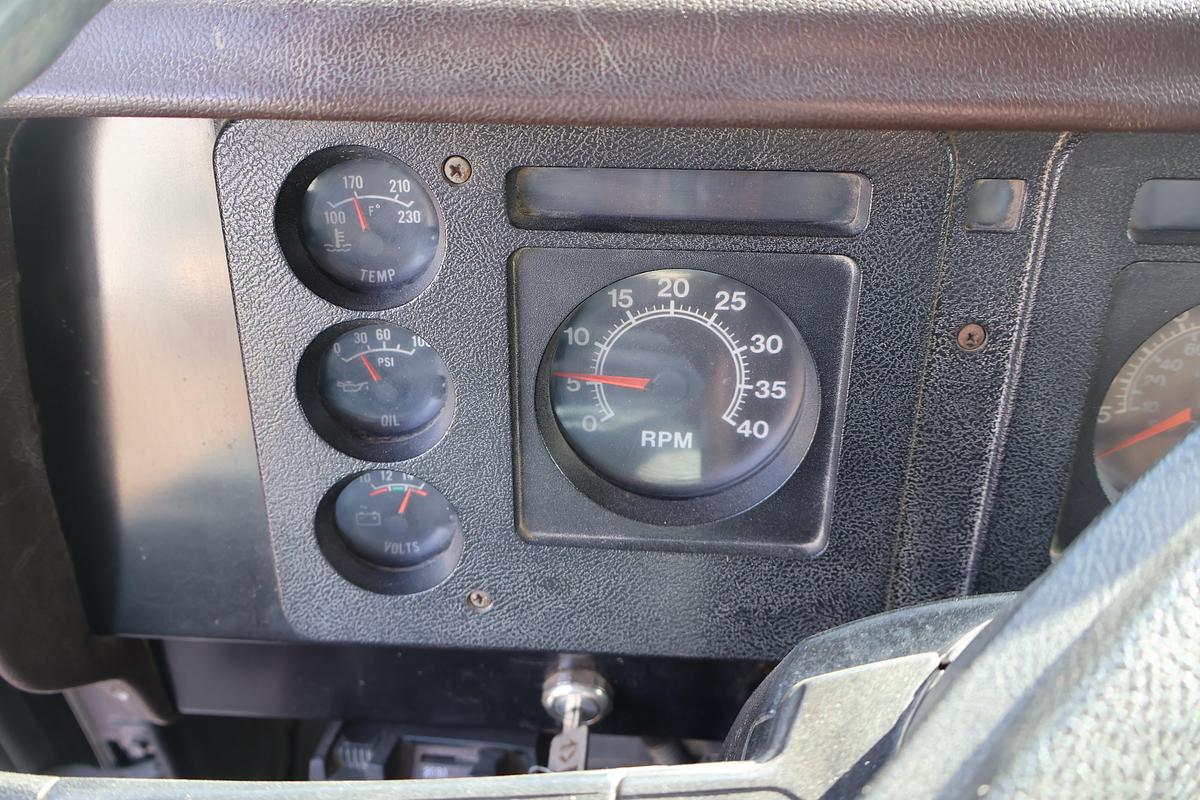 Used 1988 INTERNATIONAL 1954