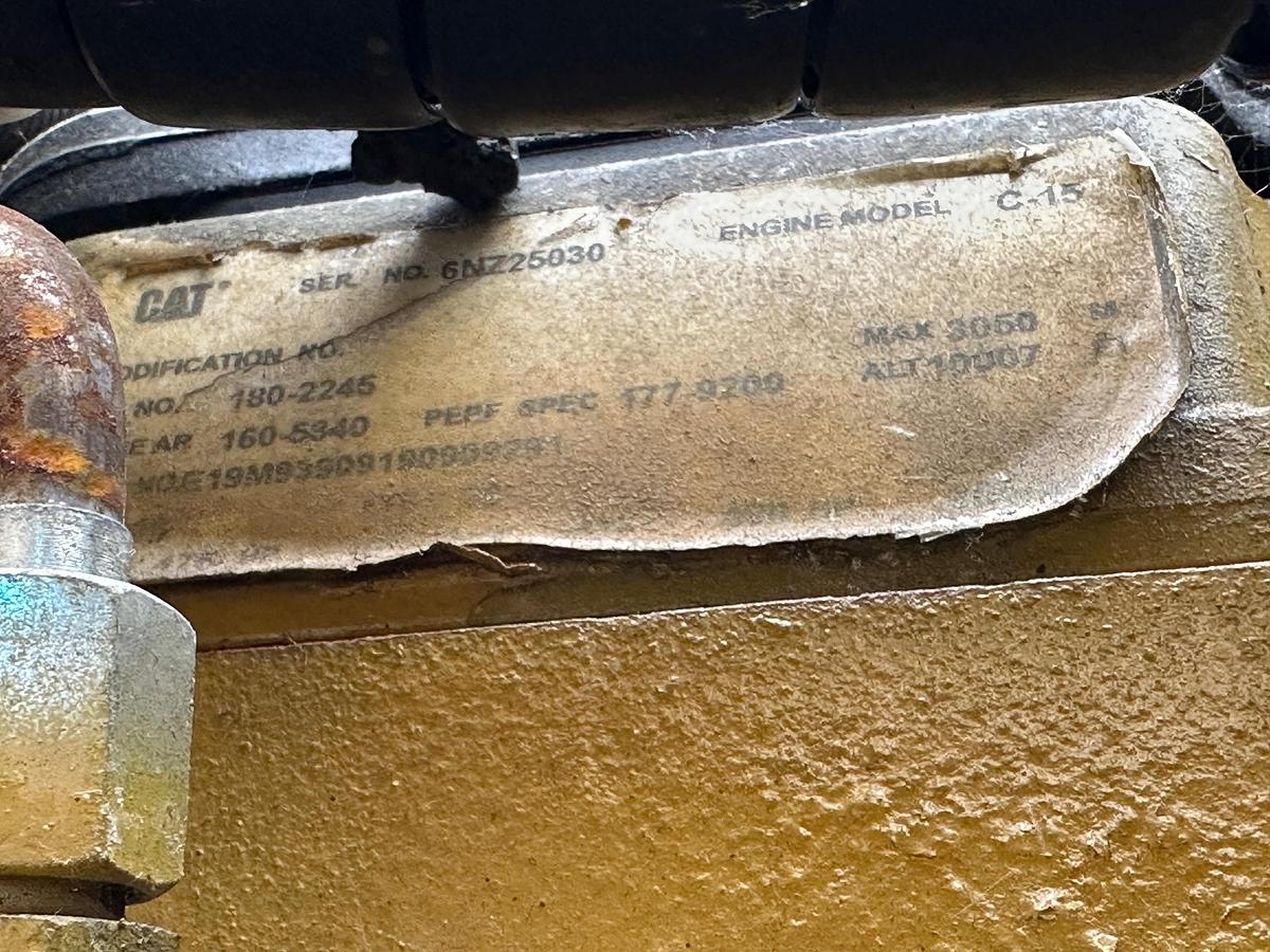 Used 2001 KENWORTH W900 AeroCab