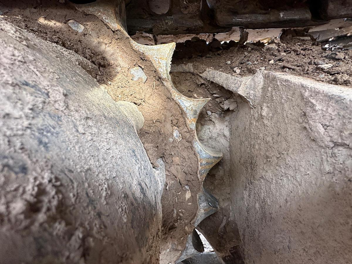 Used 1999 CATERPILLAR 320B L