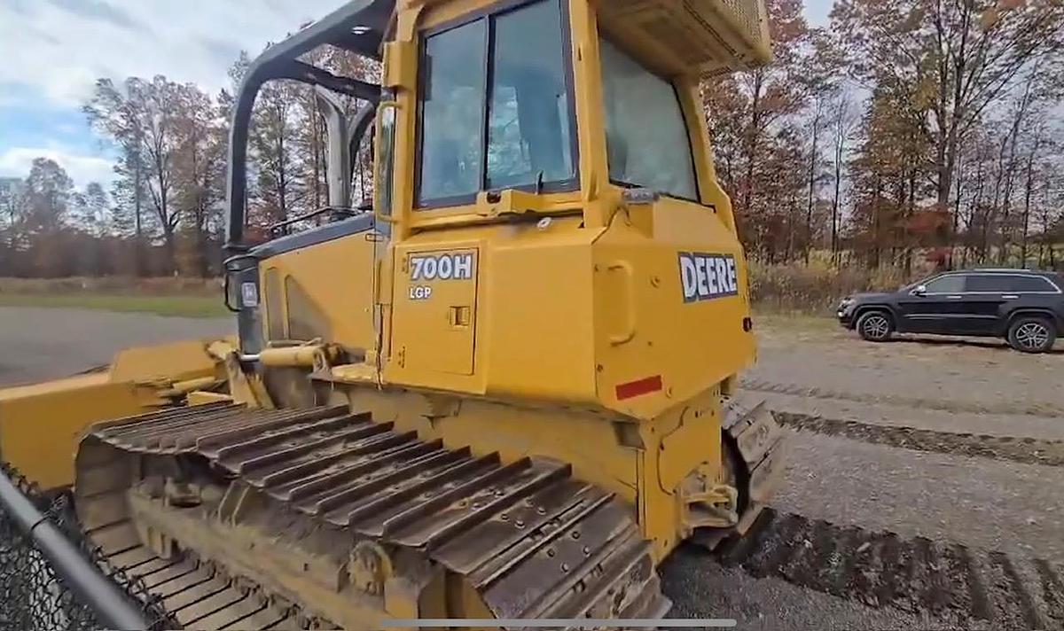 Used 2005 DEERE 700H LGP