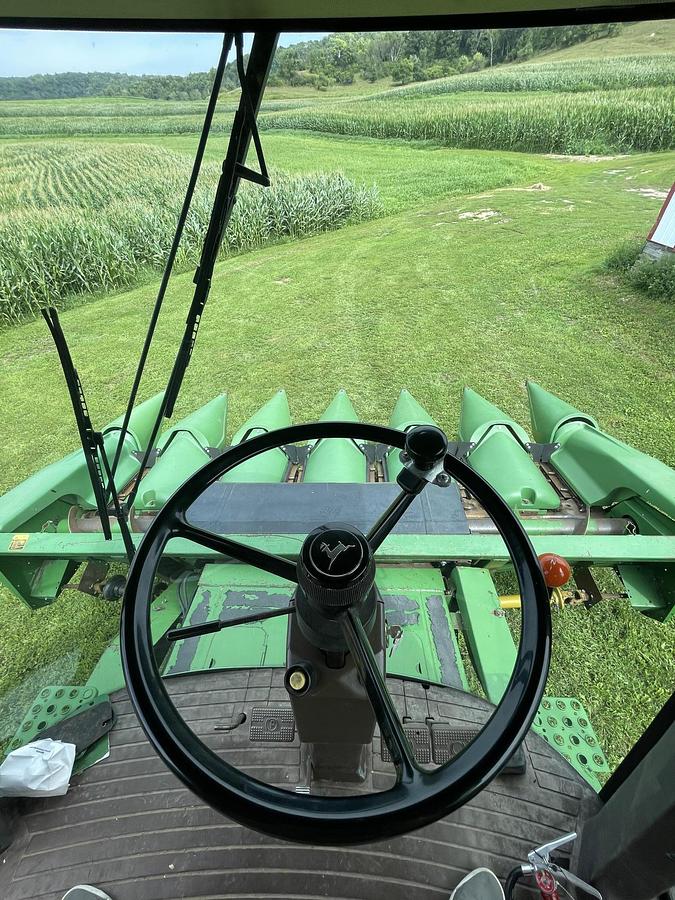 Used 1996 JOHN DEERE 9500 Sidehill combine