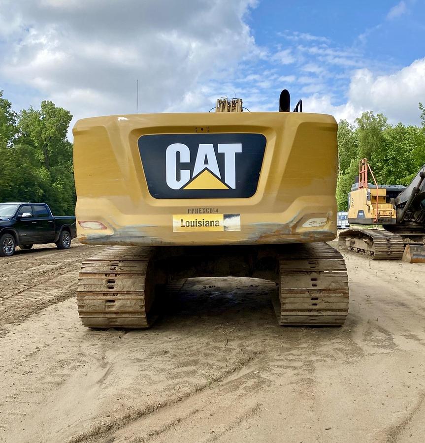 Used 2019 CATERPILLAR 336
